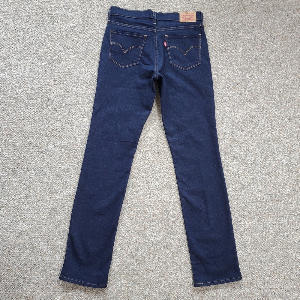 NWOT Levi's 28 Modern Contemporary Minimalist Mid Rise Shaping Slim Jeans - Picture 2 of 16